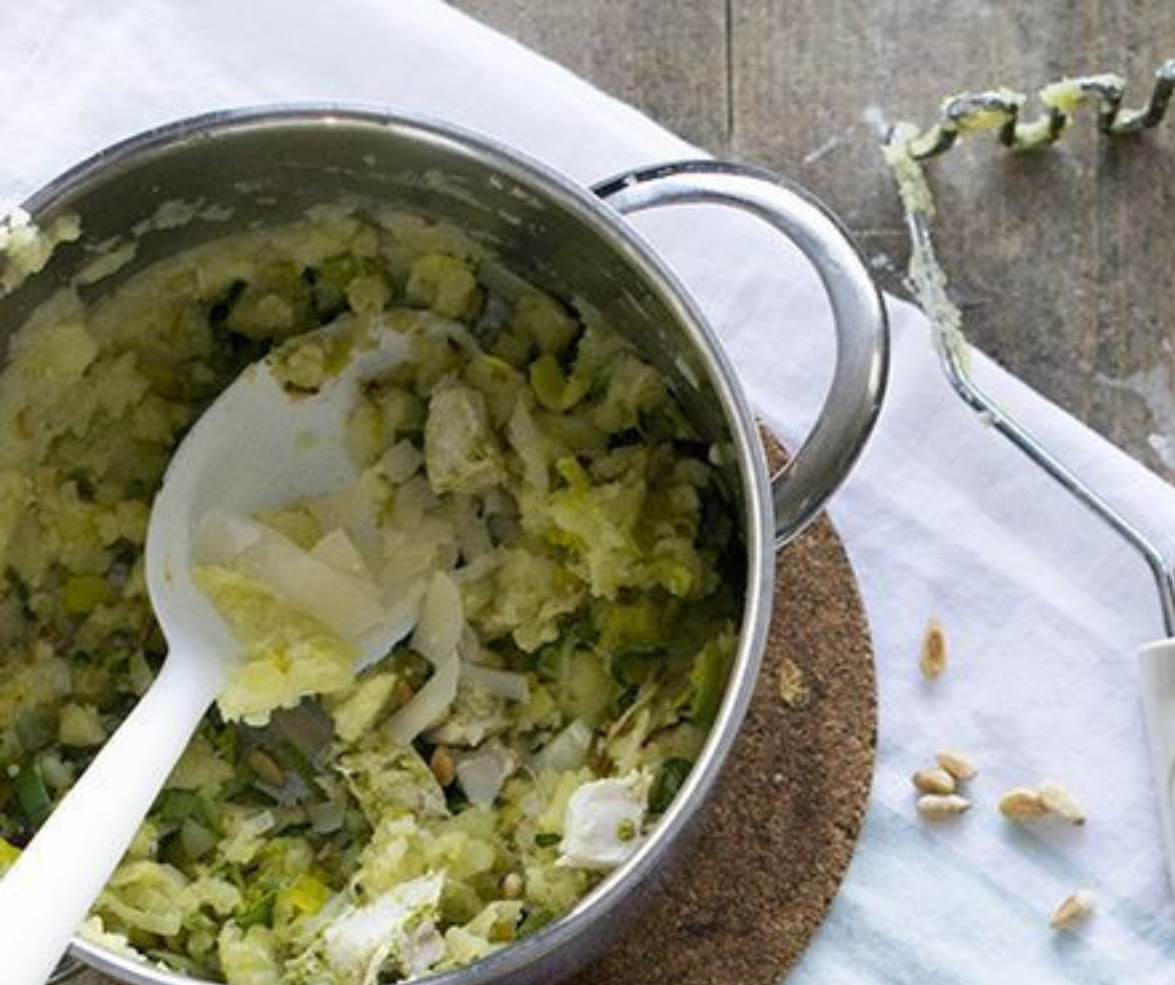 Preistamppot met kip en pesto